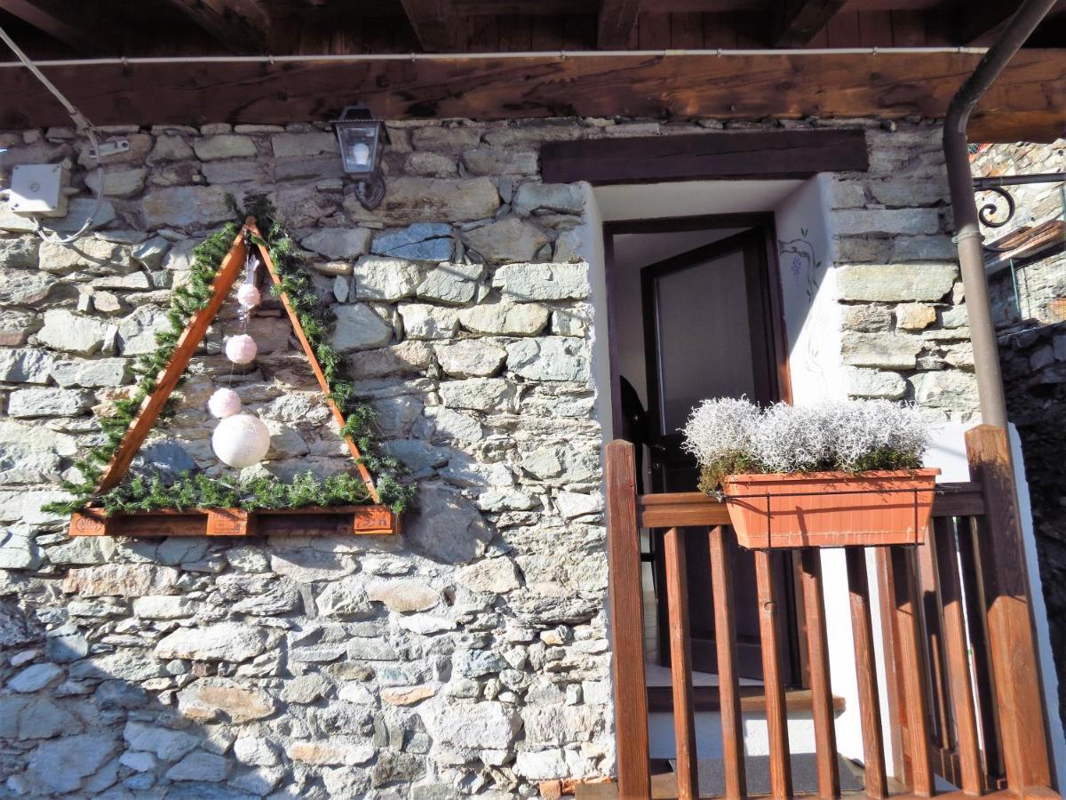 Apartmán Lo Gnomo Sotto Al Glicine Châtillon Exteriér fotografie