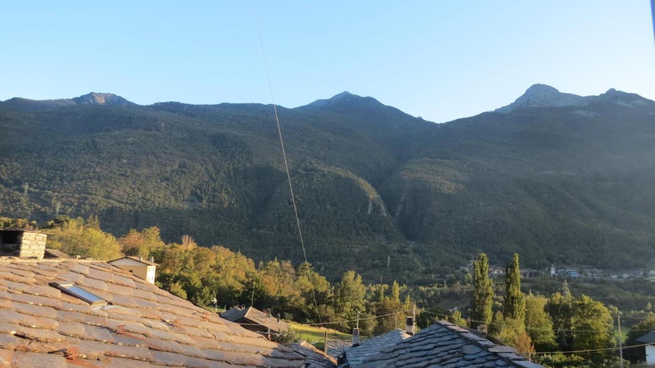 Apartmán Lo Gnomo Sotto Al Glicine Châtillon Exteriér fotografie